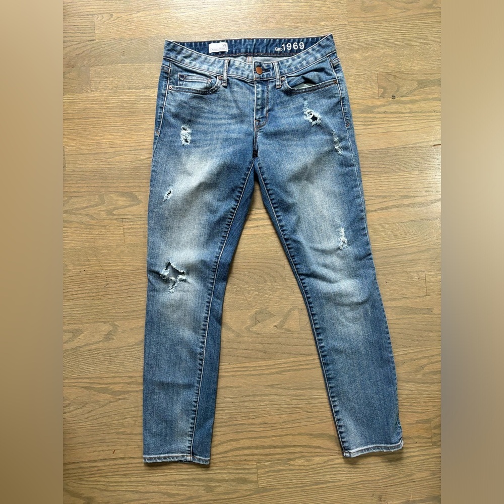Gap 1969 always skinny Jeans Distressed Mid Rise size 28